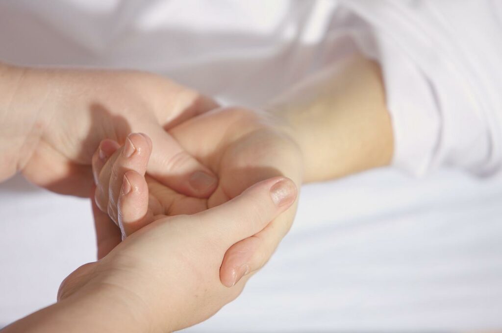 Hand Massage greifen Eine schwache Griffstärke Was kann das bedeuten