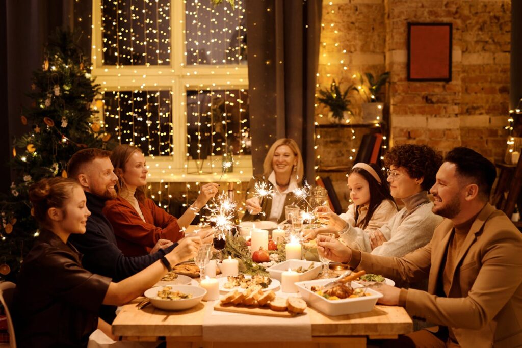 Weihnachtsessen Familie Verwandte Intermittierendes Fasten und die Festmahle der Weihnachtszeit